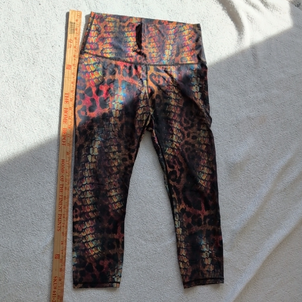 Yoga Democracy Women's Multicolor Snakeskin Leggings
